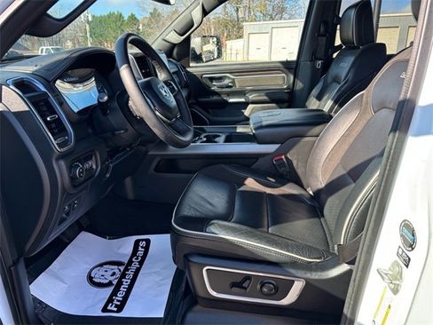 Used 2025 RAM 1500 Laramie image 11