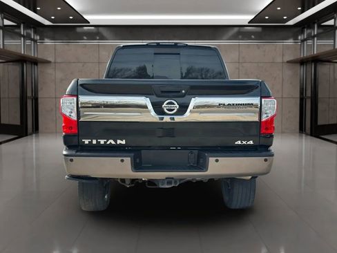 Used 2018 Nissan Titan Platinum Reserve w/ Platinum Utility Package image 15
