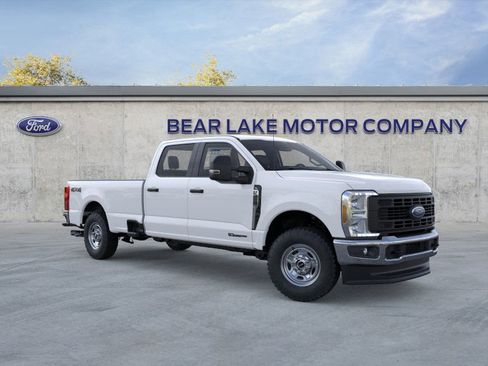 New 2026 Ford F350 XL w/ XL Off-Road Package AWD/4WD image 7