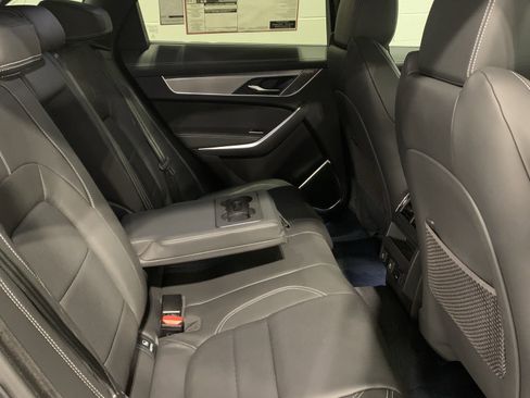 New 2026 Jaguar F-PACE R-Dynamic S image 16