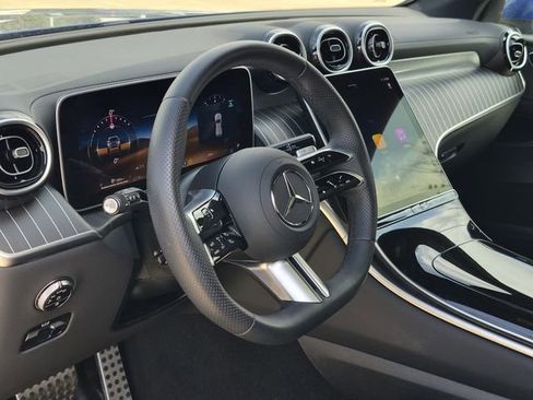 Certified 2025 Mercedes-Benz GLC 300 image 13