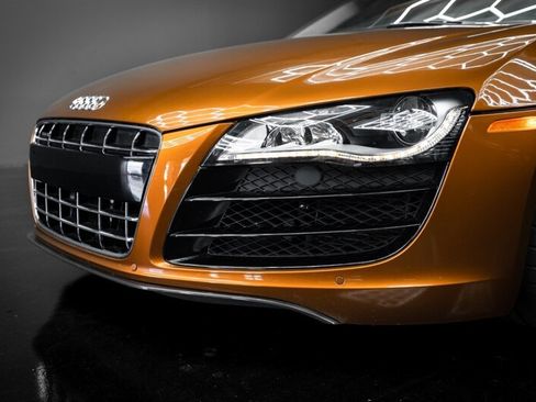 Used 2010 Audi R8 V10 AWD/4WD image 17