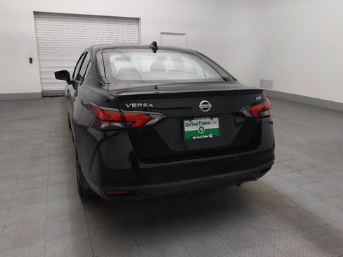Used 2020 Nissan Versa SR FWD image 6