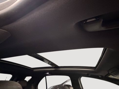Used 2024 Chevrolet Equinox RS w/ RS Leather Package FWD image 32
