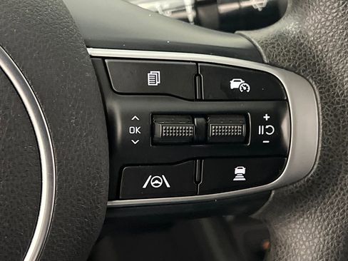 Used 2025 Kia K5 LXS image 41
