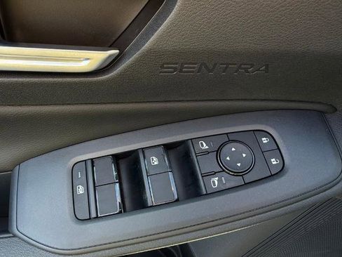 New 2026 Nissan Sentra SV w/ SV Convenience Package FWD image 20
