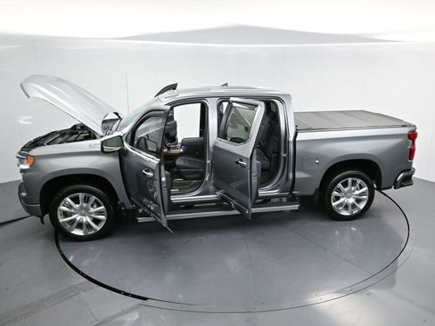 Used 2026 Chevrolet Silverado 1500 High Country AWD/4WD image 42