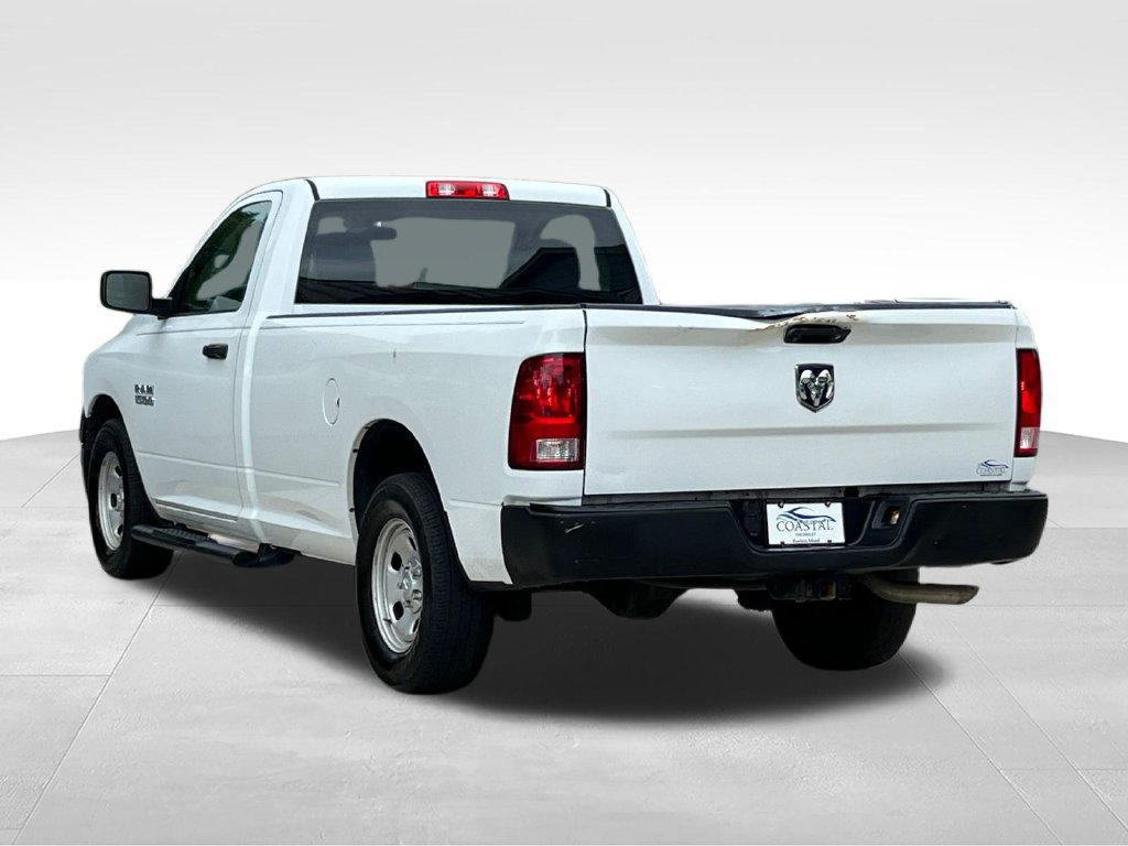 Used 2018 RAM 1500 Express RWD image 11