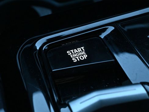 Used 2024 BMW 530i image 15