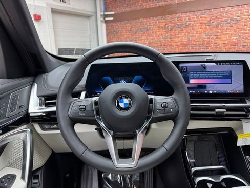 Used 2026 BMW X1 xDrive28i w/ Convenience Package image 14