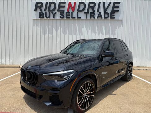 Used 2023 BMW X5 M50i w/ Parking Assistance Package AWD/4WD image 1