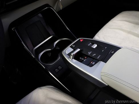 New 2026 BMW X1 xDrive28i w/ Technology Package image 24