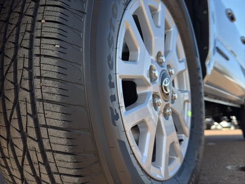 New 2026 Toyota Tacoma SR5 image 9