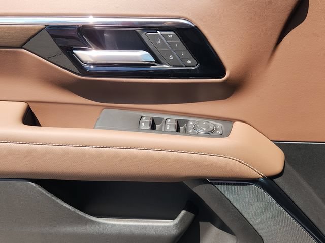 New 2026 Chevrolet Tahoe High Country AWD/4WD image 25