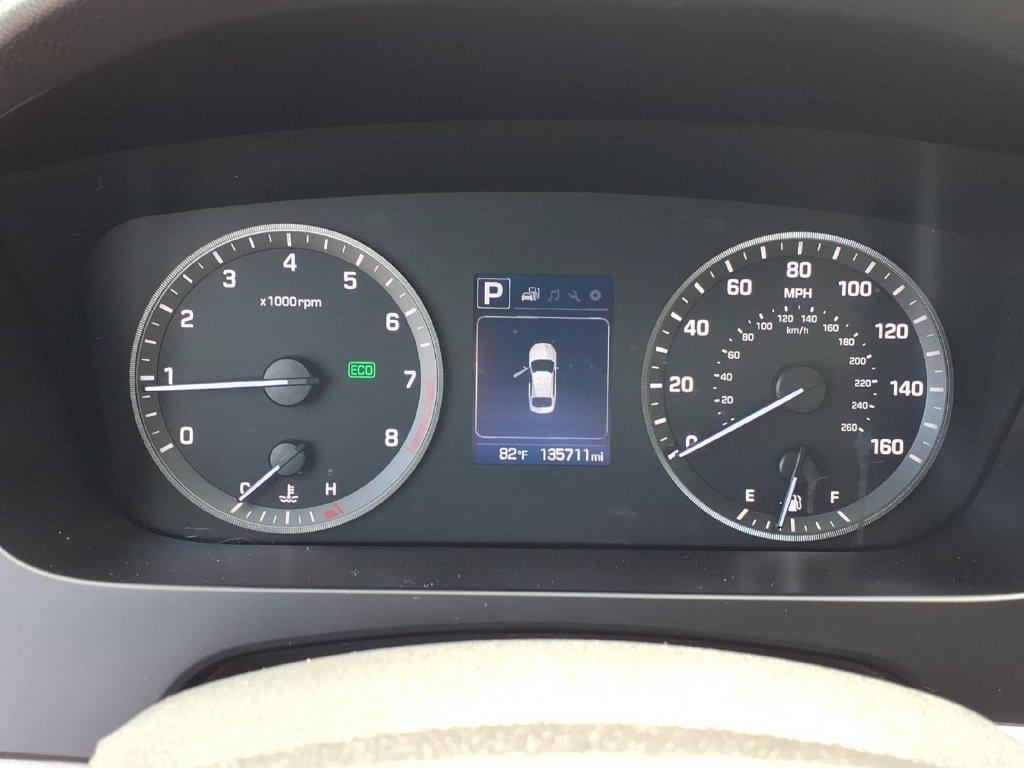 Used 2017 Hyundai Sonata Sport w/ Value Edition Package 02 FWD image 6