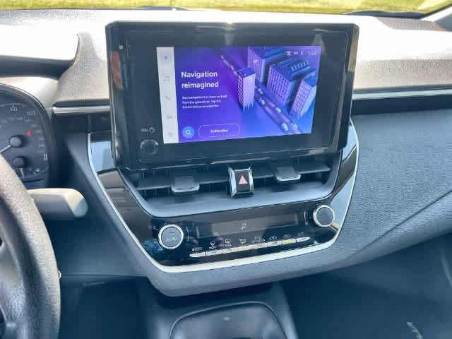 Used 2023 Toyota Corolla LE FWD image 18