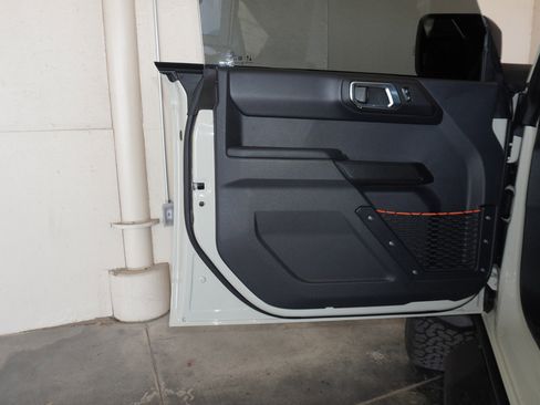 New 2025 Ford Bronco Raptor image 32