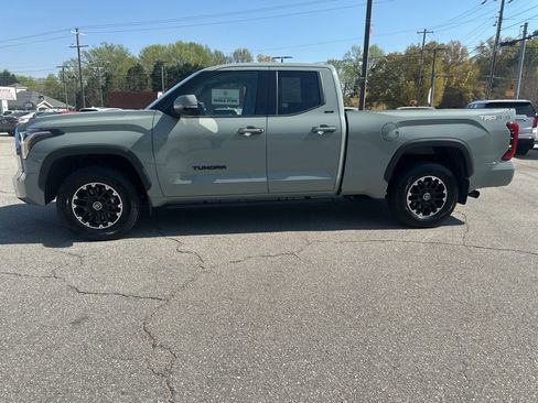 Used 2022 Toyota Tundra SR5 w/ TRD Off-Road Package image 5