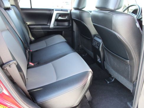 Certified 2024 Toyota 4Runner SR5 Premium image 20