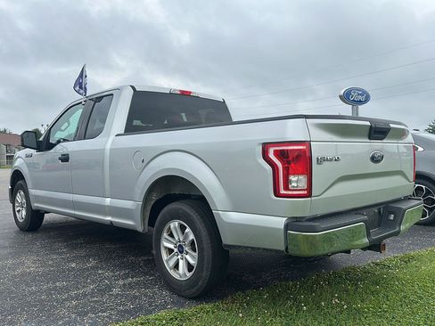 Used 2017 Ford F150 XLT RWD image 6