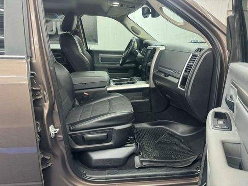 Used 2018 RAM 1500 Lone Star AWD/4WD image 6