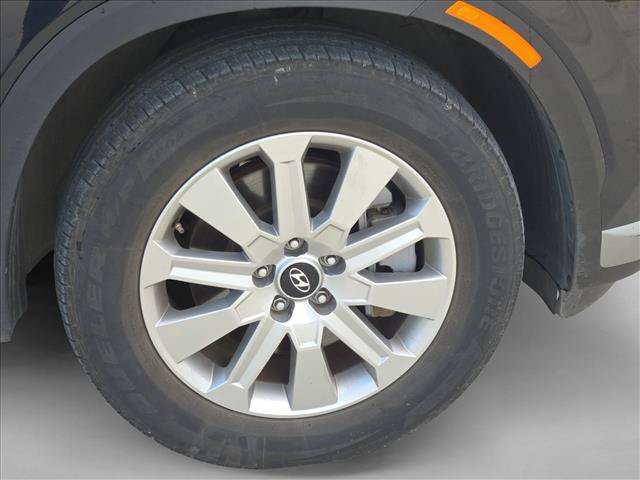 Used 2025 Hyundai Palisade SEL FWD image 16