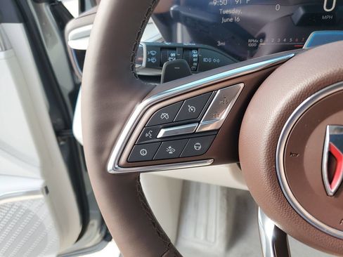New 2026 Buick Enclave Avenir w/ Super Cruise Package FWD image 29