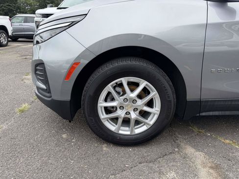 Used 2023 Chevrolet Equinox LS FWD image 7