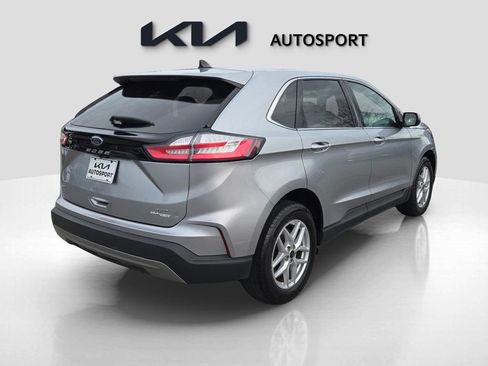 Used 2023 Ford Edge SEL image 8