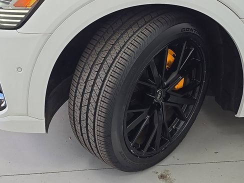 Used 2023 Audi e-tron Chronos w/ Chronos Package image 65