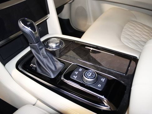 Used 2024 INFINITI QX80 Sensory AWD/4WD image 45