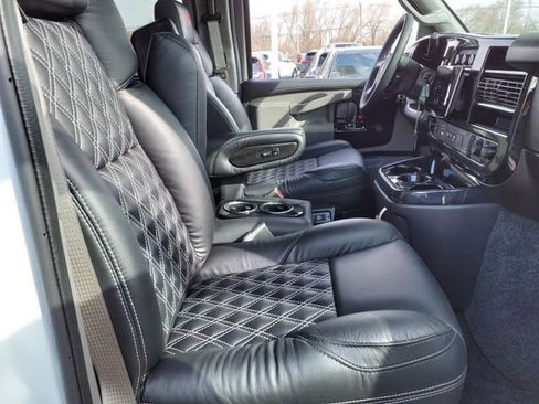New 2025 GMC Savana 2500 Extended w/ Driver Convenience Package image 14