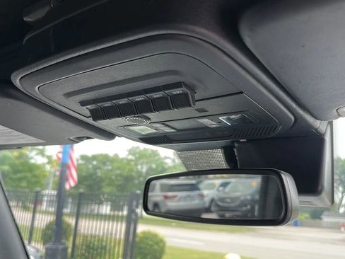 Used 2022 Ford Bronco Black Diamond image 17