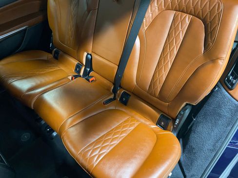 Used 2023 BMW X7 xDrive40i w/ Premium Package image 16