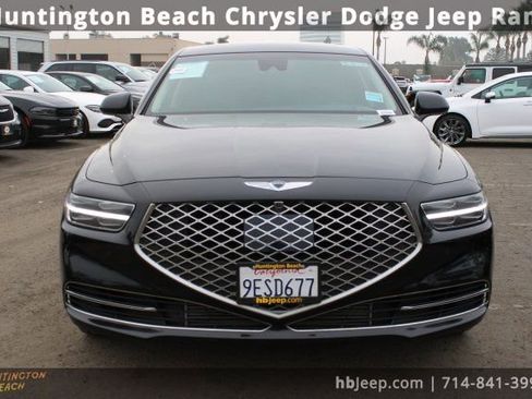 Used 2020 Genesis G90 3.3T Premium image 2