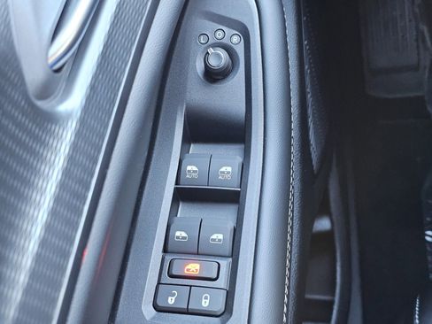 New 2025 Jeep Grand Cherokee L Altitude image 18