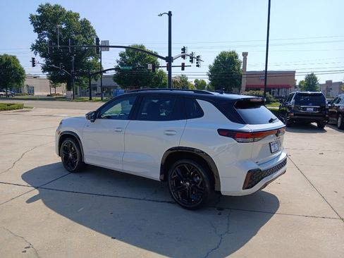 New 2026 Volkswagen Tiguan SE R-Line FWD image 5