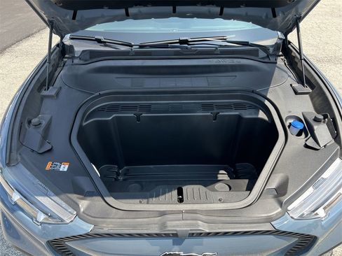 Used 2023 Ford Mustang Mach-E Select image 18