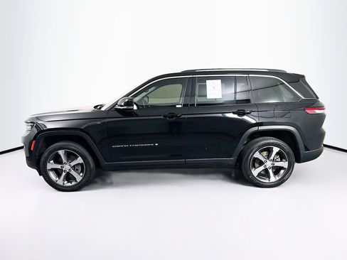 Used 2022 Jeep Grand Cherokee Limited 4xe image 4