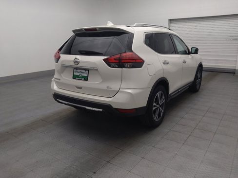 Used 2017 Nissan Rogue SL w/ SL Premium Package FWD image 9