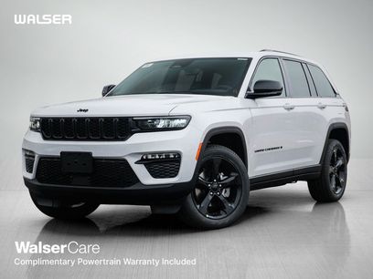 New 2025 Jeep Grand Cherokee Limited w/ Black Appearance Package