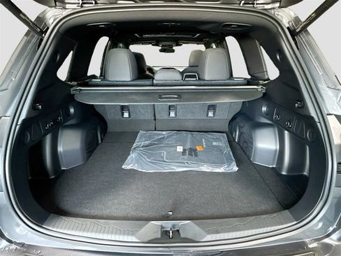 New 2026 Subaru Forester Premium image 24