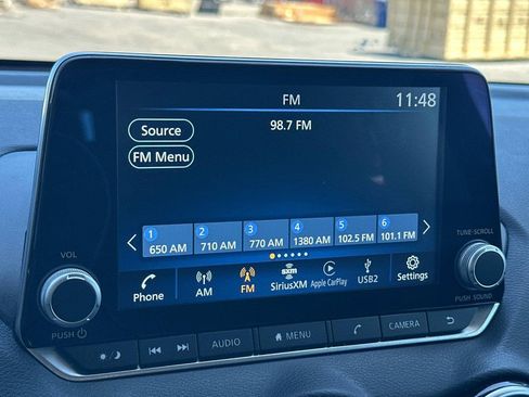 Certified 2023 Nissan Sentra SV FWD image 17