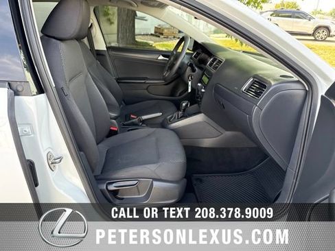 Used 2014 Volkswagen Jetta TDI FWD image 13