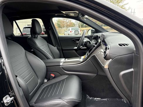 Certified 2026 Mercedes-Benz GLC 300 image 20