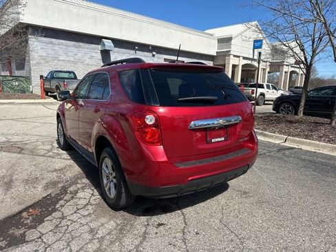 Used 2015 Chevrolet Equinox LT w/ Driver Convenience Package image 3