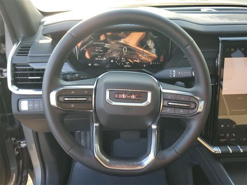 Used 2025 GMC Acadia Elevation w/ Black Edition image 24