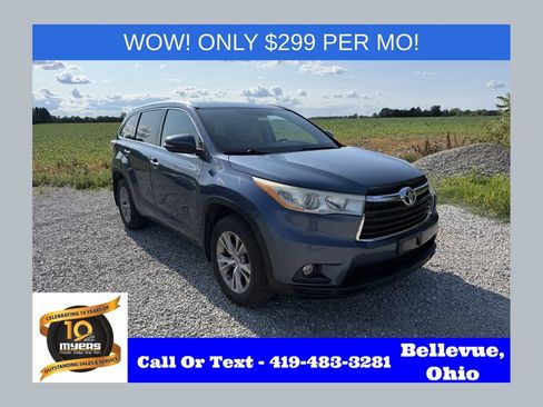 Used 2014 Toyota Highlander XLE AWD/4WD image 1
