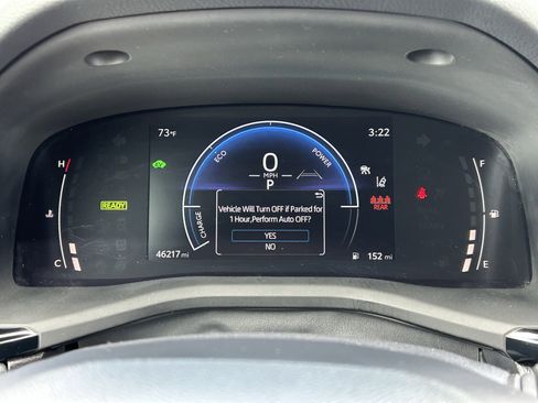 Used 2025 Toyota Camry SE FWD image 27