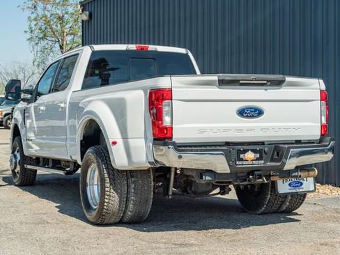 Used 2017 Ford F350 Lariat w/ Lariat Ultimate Package image 4